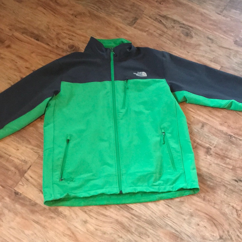 Men’s north face size large